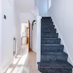Free Park Stunning 3bedroom In
