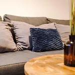 Spacious Escape On - Parking - Garden Manchester