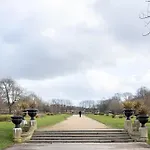 Prázdninový dům Modern & Spacious 4-bedroom Home, Family & Contractor Friendly, *