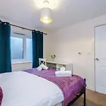 Stylish Lawnswood - Premium 3br For Business Or Work Near Etihad & Centre - Hosted By Parydise Manchester