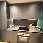 Luxury 2bed Flat Around Victoria St Feriehus