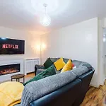 Stylish Lawnswood - Premium 3br For Business & Leisure Near Etihad & Centre - Hosted By Parydise Appartamento *