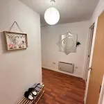 Entire 3 Bedroom In 아파트