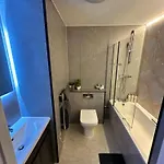 Apartmán Modern Centre 1-bed Quiet & Comfortable *