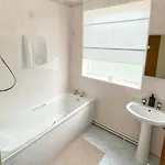 Spacious 2-bed Near Centre マンチェスター