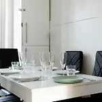 Apartmán Free Parking, Large House For Contractors & Families, Sleeps 6, 15mins To Centre Manchester