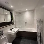 Lux Deansgate Multi Story アパート マンチェスター