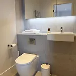 Apartment Modern In
