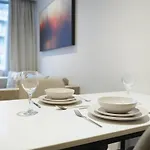 Tranquil And Modern One Bedroom * Manchester