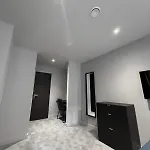 2 Bedroom In Centre Manchester