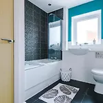 Aldridge By Guestz * Manchester