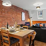 Rooftops View, Northern Quarter, Balcony Daire Manchester
