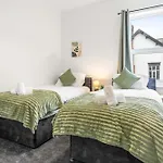 Apartmán Comfortable 4 Bed - Free Parking & Fast Wifi