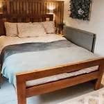 Chic Loft In Victorian House Manchester