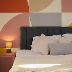 Daire Stylish 3br - Sleeps 7 - 15 Min To Centre, Parking Garden & Fast Wi-fi Manchester