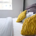1-schlafzimmer-wohnung- 3 Gaeste Mit Parkplatz Und Wi-fi By Interhome Appartement