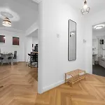 3 Bed Oxford Road Flat Centre *