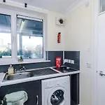 1br By Kammili - Near Centre, Universities & Hospital *