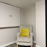 Stylish 1-bed Ideal For 2 Guests