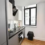 Apartmán Convenient 2bed Flat W Security *