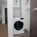 شقة Luxury Condo-terrace - Gym - Parking - مانشستر