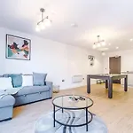 Apartmán Centre, Central, Pool Table