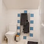 Chic Loft In Victorian House Apartmán