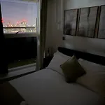 Panoramic Views Elegant 2br, 2 Min To Metro