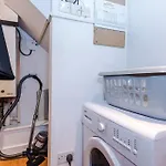 شقة Modern 2br Flat For 4 Full Kitchen مانشستر