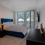 Luxury Condo-terrace - Gym - Parking -