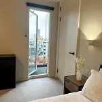 Apartmán 2bed With Balcony & Views Centre *