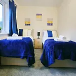 Modern Two-bedroom House Close To Centre * Manchester