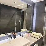 Modern 2br In Piccadilly Apartman Manchester