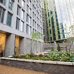 Luxury Condo-terrace - Gym - Parking - アパート