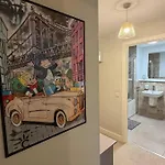 Apartmán Luxury 5 Bed Centre *