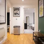Apartamento View By Eason Short Lets *