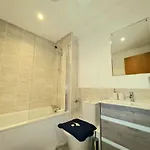 Luxury 2 Bed Apartment, Kingsize Beds, 2 Bathrooms Appartement Manchester