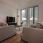 Luxury Condo-terrace - Gym - Parking -