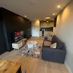 Apartmán 2bed With Balcony & Views Centre