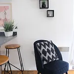 1-schlafzimmer-wohnung- 3 Gaeste Mit Parkplatz Und Wi-fi By Interhome Manchester