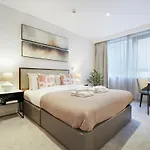 Tranquil And Modern One Bedroom *