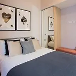 Apartmán Spacious 3-bed Retreat - Modern & Super