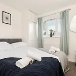 Lavish & Comfy - Contractors And Long - Close To Piccadilly & Etihad - Fast Speed Wifi - Sleep 7 *