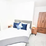 Wonderful 2bed In アパート マンチェスター