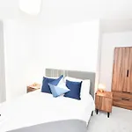 Wonderful 2bed In アパート マンチェスター