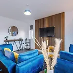 Luxury 2 Bed Close To Coop Etihad And Centre Appartement
