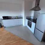 アパート 2 Bed 2 Bath Apartment,500 Meter's From Deansgate Close To Ao Arena マンチェスター