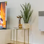 2-bed Apt-sleeps 5-long Stays-oxford St Апартаменты Манчестер