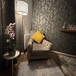 Luxury 2-bed Apartment,office With Built-in Tv King Bed, Private Entrance And Free Parking Apartmán Manchester