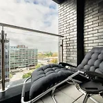 Апартаменты 2 Bedroom - Old Trafford - Balcony - Free Parking *